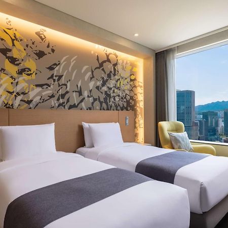 Novotel Suites Ambassador Seoul Yongsan Екстериор снимка