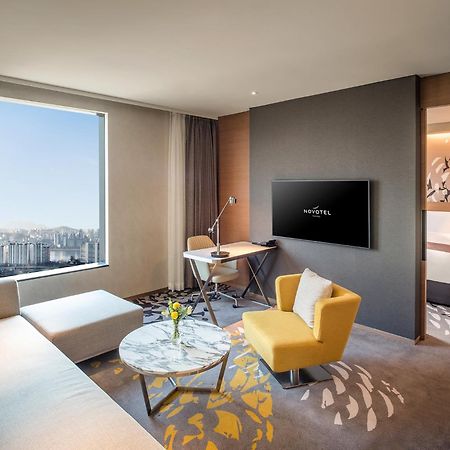 Novotel Suites Ambassador Seoul Yongsan Екстериор снимка