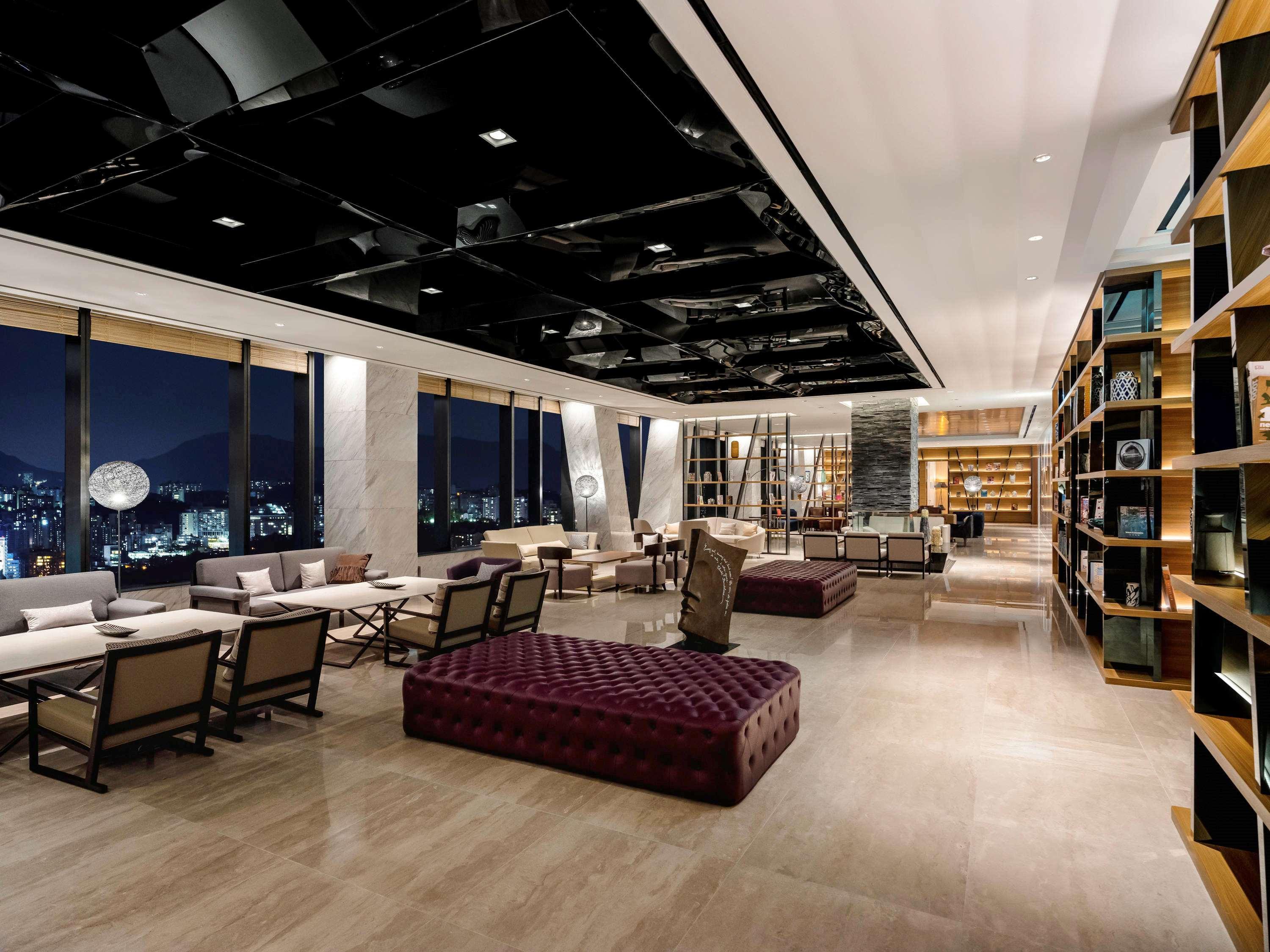 Novotel Suites Ambassador Seoul Yongsan Екстериор снимка